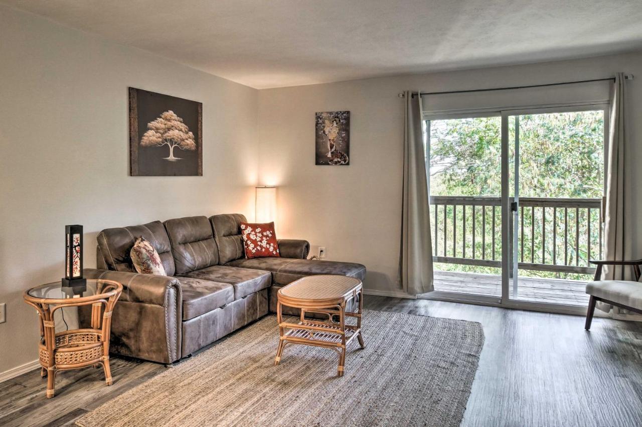 Centrally Located Brandon Condo With Pool Access Брэнсон Экстерьер фото