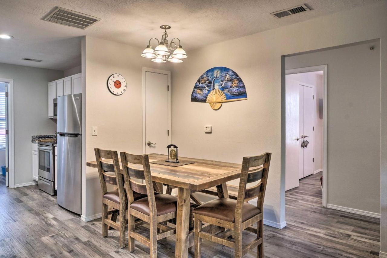 Centrally Located Brandon Condo With Pool Access Брэнсон Экстерьер фото
